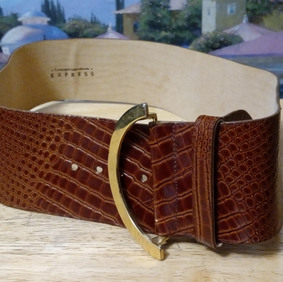 🇺🇸📿EXPRESS CROC STYLE LEATHER 🏩🎊 BELT MADE IN THE U.S.A. 3" WIDE. - Picture 8 of 14